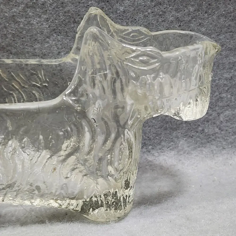 LE Smith Glass clear pressed